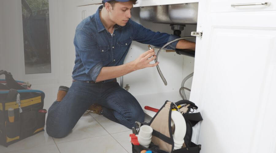 Professional water heater repair in Smyrna, GA